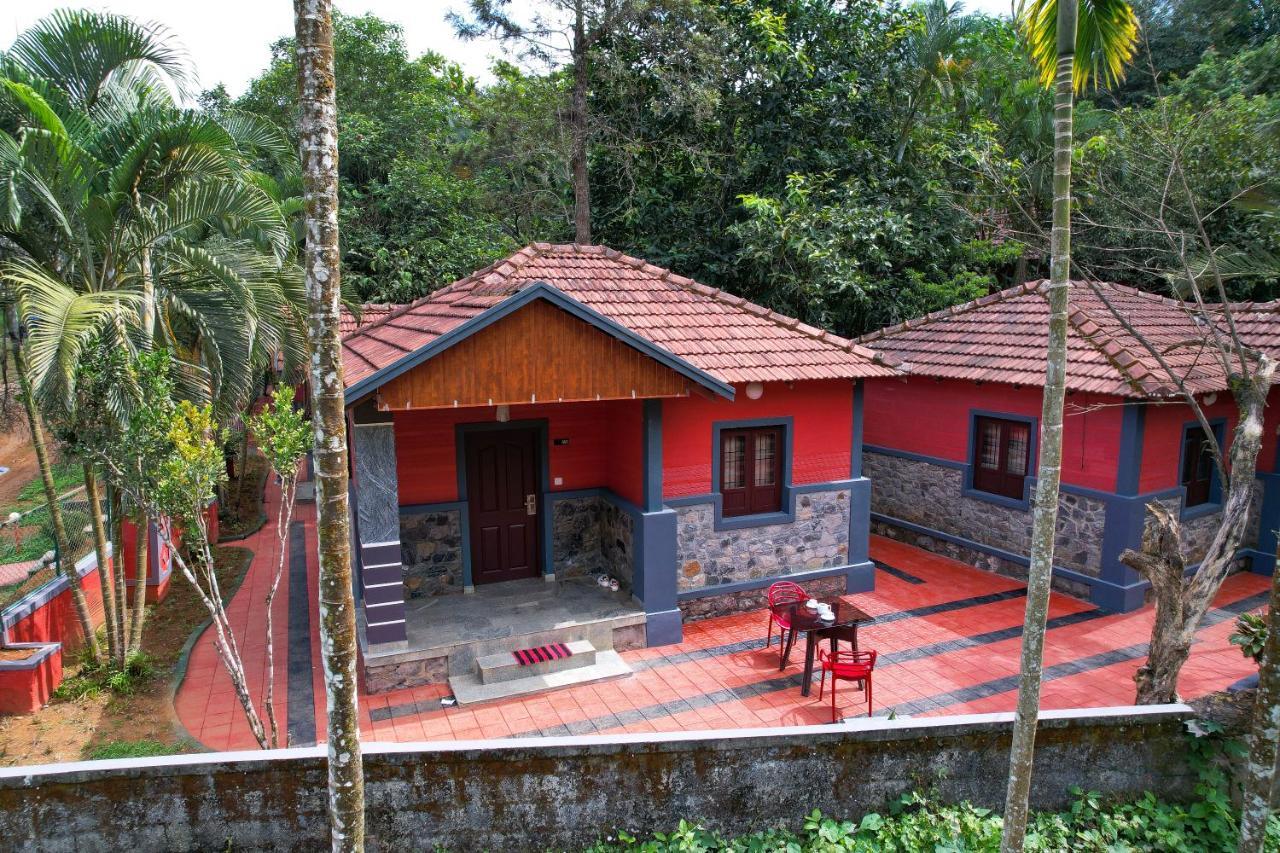 Clay Resort By Bestinn Leisure - Wayanad Padinjarathara Exterior foto