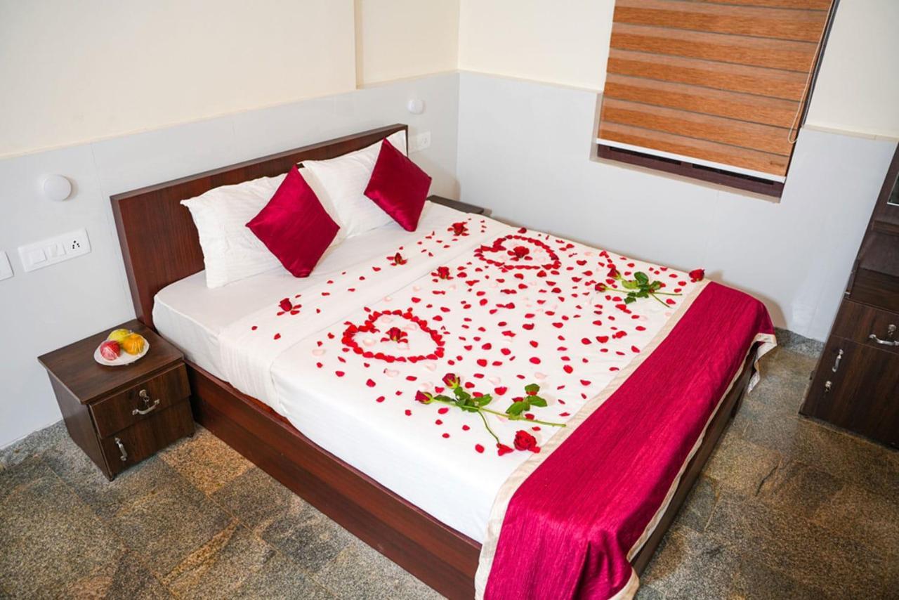 Clay Resort By Bestinn Leisure - Wayanad Padinjarathara Exterior foto