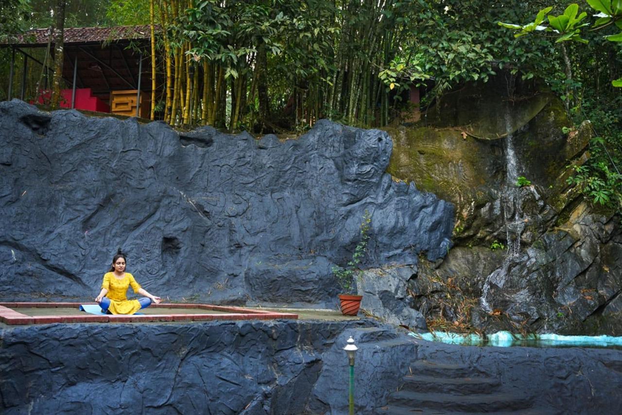 Clay Resort By Bestinn Leisure - Wayanad Padinjarathara Exterior foto