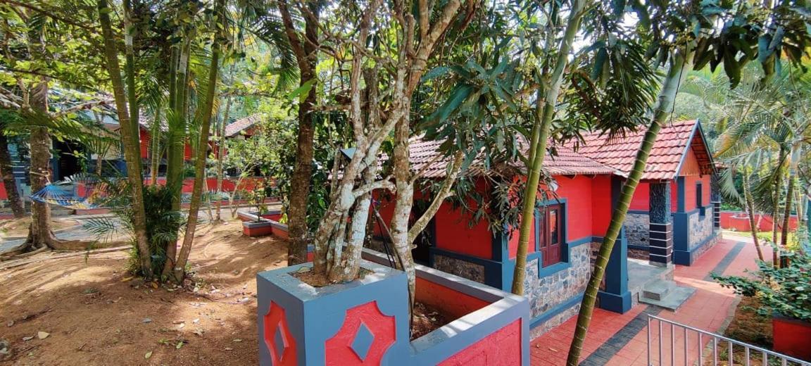 Clay Resort By Bestinn Leisure - Wayanad Padinjarathara Exterior foto