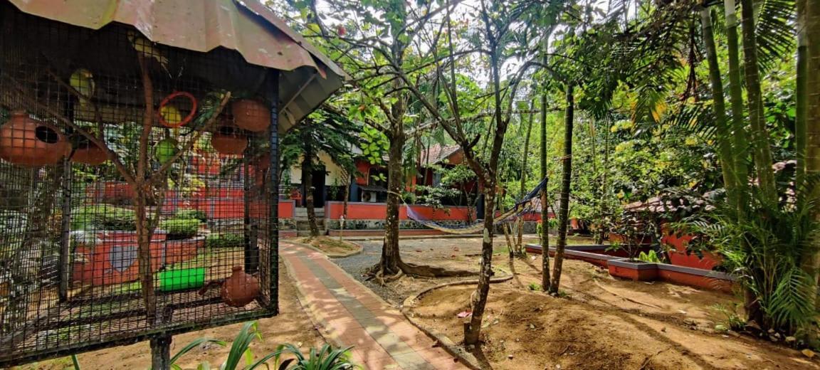 Clay Resort By Bestinn Leisure - Wayanad Padinjarathara Exterior foto
